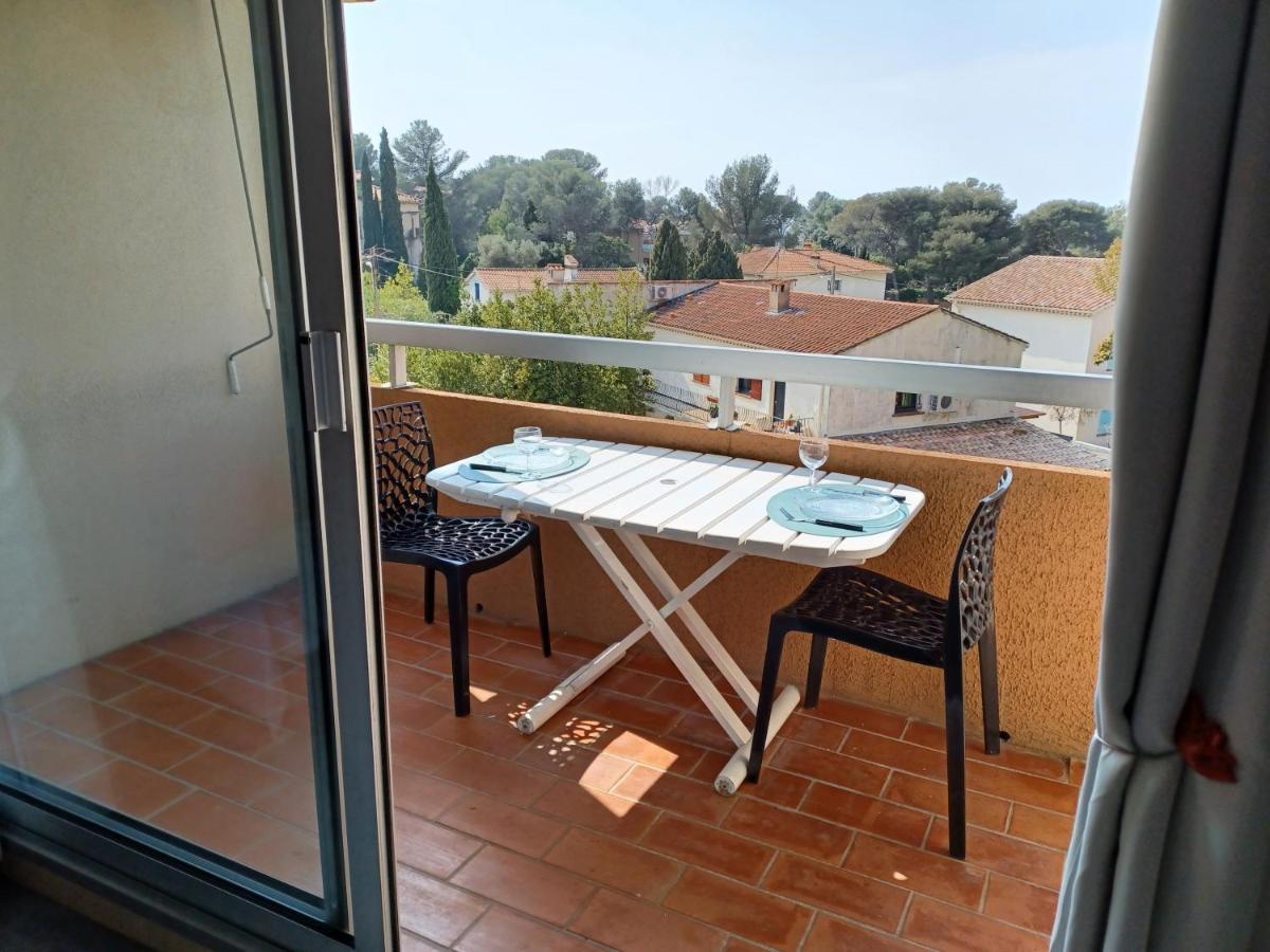 Appart Cosy En Bord De Mer - Port Santia Lucia St Raphael Saint-Raphaël エクステリア 写真